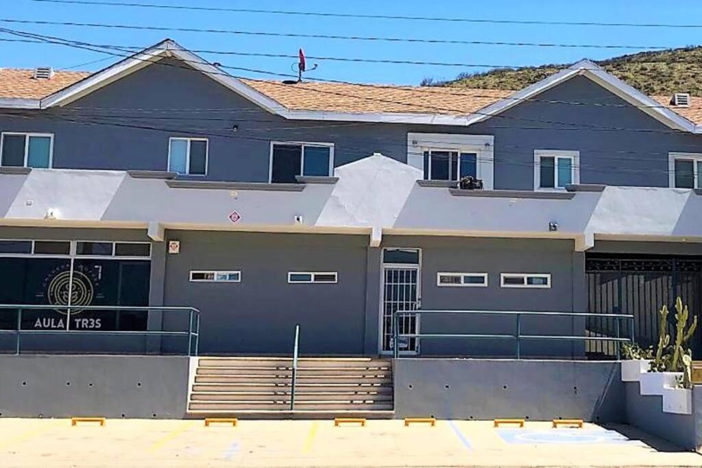 Lovely 1 Bedroom Apartment W/Private Parking Ensenada Eksteriør billede