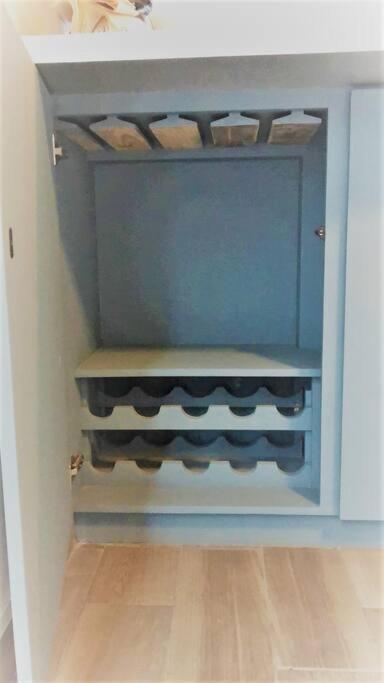 Lovely 1 Bedroom Apartment W/Private Parking Ensenada Eksteriør billede